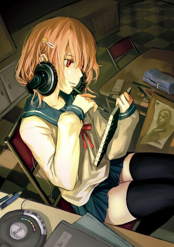 Pasivo [2nd] Secondary Image Of A Cute Girl Doing Headphones [non-erotic] Pay