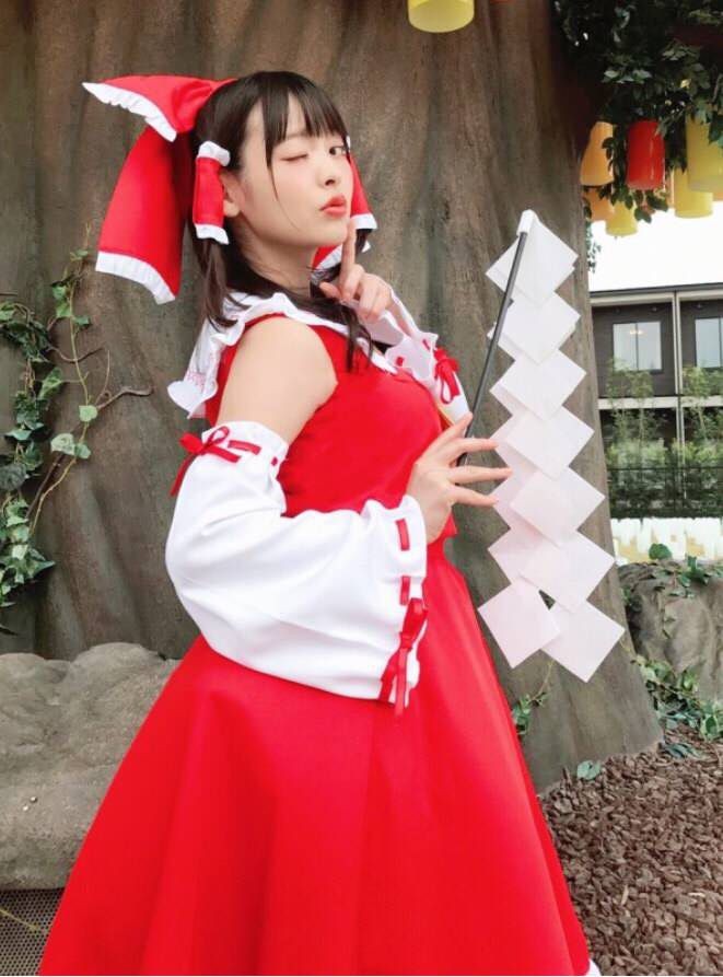 Bound [Image] Sumire Kousaka's Voice Actor, Discouraged Erotic Reimu Cosplay Appearance Without Wwwww Dress